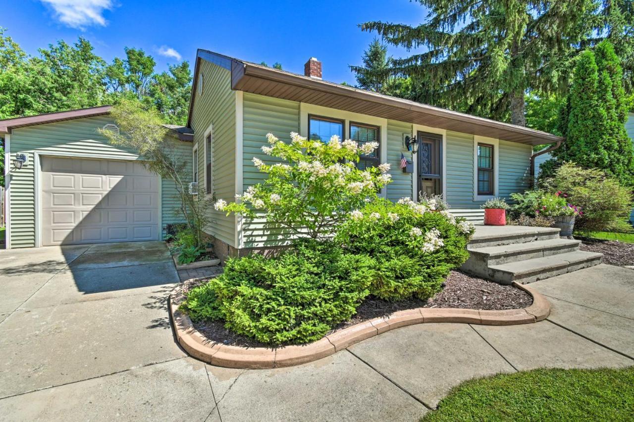 Modern Home With Backyard, 1 Mi To Dtwn Sturgeon Bay Buitenkant foto